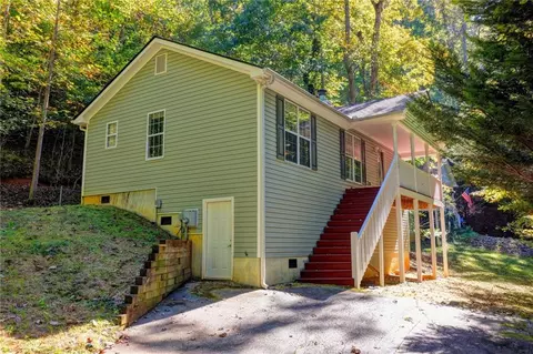148 Chestatee Dr, Dahlonega, GA 30533