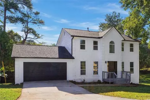 5681 Pennybrook Ct, Stone Mountain, GA 30087