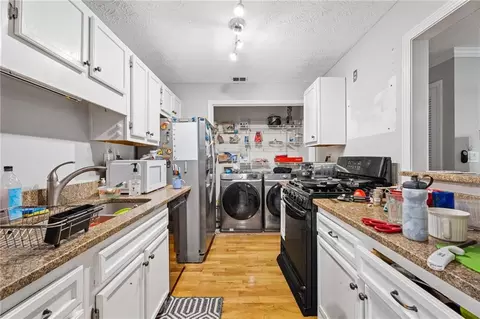 Other - 909 Berkeley Woods Dr #909, Duluth, GA 30096 photo 5 of 7
