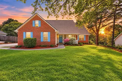 2875 New Hope Rd, Dacula, GA 30019