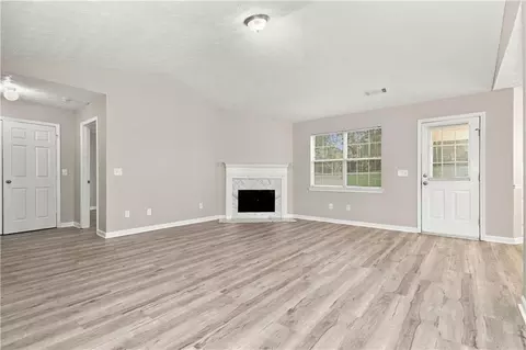 Living - 80 Pleasant Hills Dr, Covington, GA 30016 photo 3 of 4
