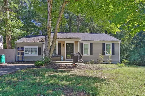 2350 Century Ln, Snellville, GA 30039