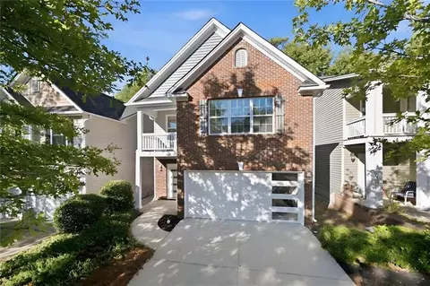 537 Shadow Valley Ct, Lithonia, GA 30058