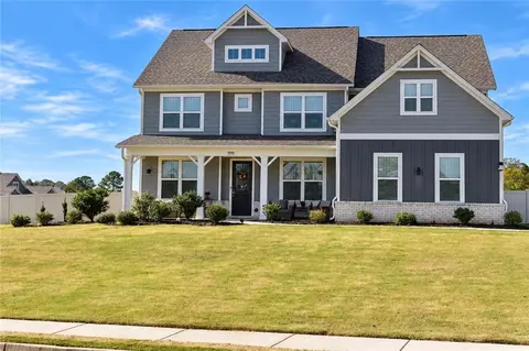 100 Leveret Rd, Locust Grove, GA 30248