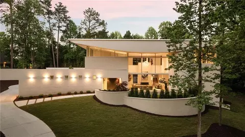 3619 Ivy Rd, Atlanta, GA 30342
