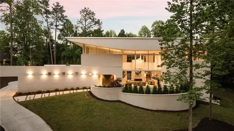 3619 Ivy Rd, Atlanta, GA 30342