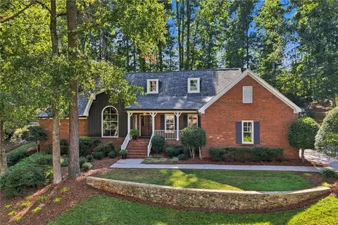 150 Clipper Bay Dr, Alpharetta, GA 30005