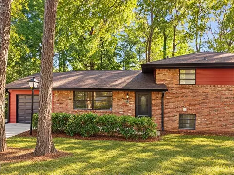 2676 Sherlock Dr, Decatur, GA 30034