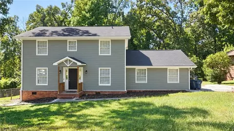 89 Duncan Ct, Lawrenceville, GA 30044