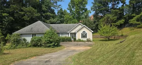 545 Reunion Ct SW, Atlanta, GA 30331