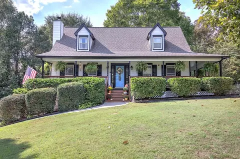 51 Peppermill Dr SW, Cartersville, GA 30120
