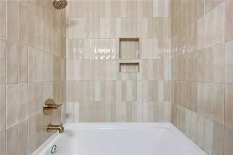 Bath - 9060 Ruby Ln, Gainesville, GA 30506 photo 2 of 2