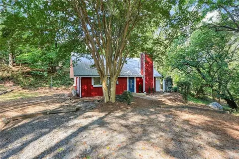 Exterior - 9060 Ruby Ln, Gainesville, GA 30506 photo 9 of 14