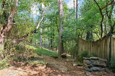 Exterior - 9060 Ruby Ln, Gainesville, GA 30506 photo 5 of 14