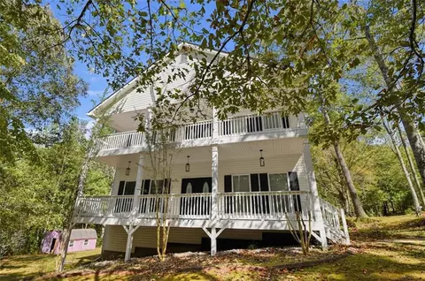 5163 W Chapel Hill Rd, Douglasville, GA 30135