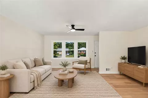 Living - 3085 Bobolink Dr, Rex, GA 30273 photo 1 of 5