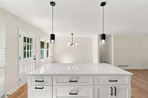 Kitchen - 3085 Bobolink Dr, Rex, GA 30273 photo 5 of 5