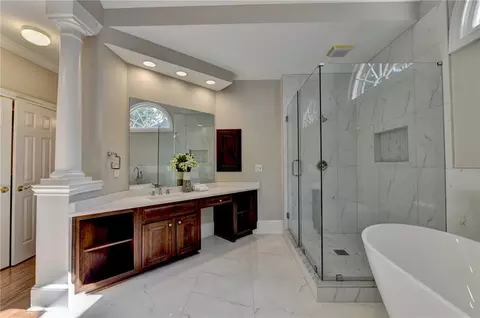 Bath - 1740 Briergate Dr, Duluth, GA 30097 photo 11 of 13