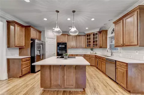 Kitchen - 1740 Briergate Dr, Duluth, GA 30097 photo 3 of 6