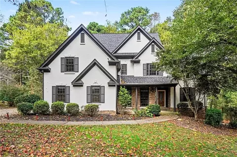 4794 Hadaway Rd NW, Kennesaw, GA 30152