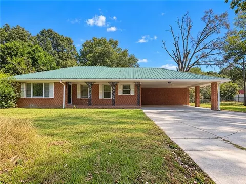 3356 Lenora Church Rd, Snellville, GA 30039