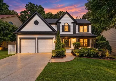 5160 Cinnabar Dr, Alpharetta, GA 30022