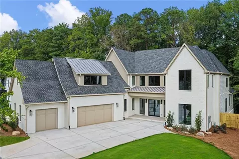 4901 Cambridge Dr, Dunwoody, GA 30338