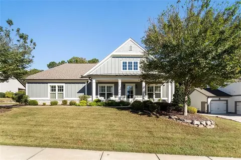 125 Waverly Dr, Alpharetta, GA 30004