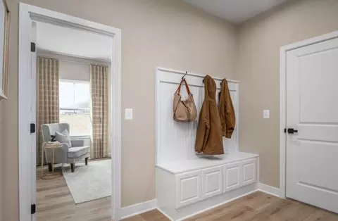 Entry Way - 20 Barnstorm Ct, Commerce, GA 30529 photo 1 of 2