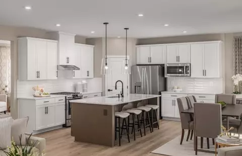 Kitchen - 20 Barnstorm Ct, Commerce, GA 30529 photo 5 of 5