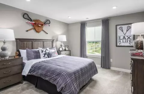 Bedroom - 210 Eagles Crest Dr, Commerce, GA 30529 photo 4 of 4