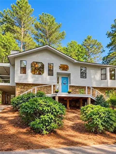 5421 Burdette Rd SE, Mableton, GA 30126