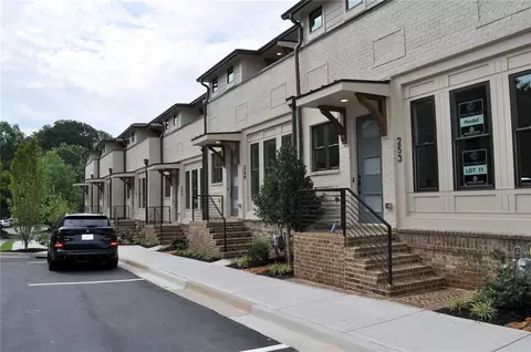 Exterior - 245 White St NW, Marietta, GA 30060 photo 6 of 11