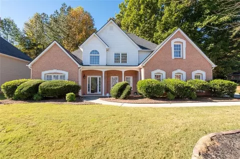 4810 Highland Lake Dr, Atlanta, GA 30349