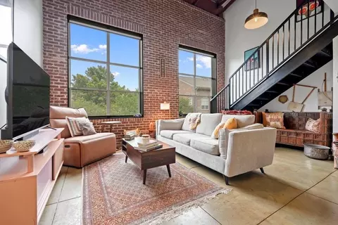 445 N Sessions St NW #2210, Marietta, GA 30060