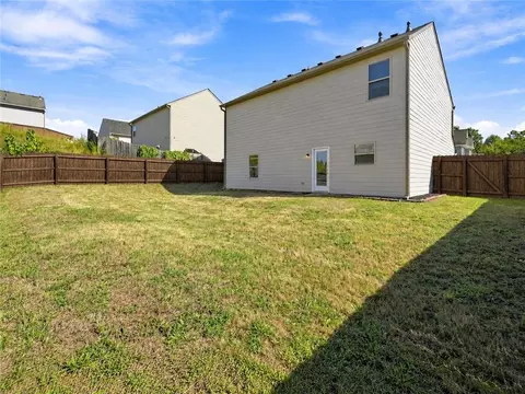 Exterior - 1262 Walnut Creek Cir, Pendergrass, GA 30567 photo 4 of 4