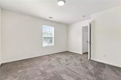 Bedroom - 1262 Walnut Creek Cir, Pendergrass, GA 30567 photo 2 of 8