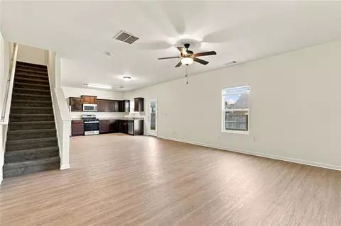 Living - 1262 Walnut Creek Cir, Pendergrass, GA 30567 photo 5 of 5