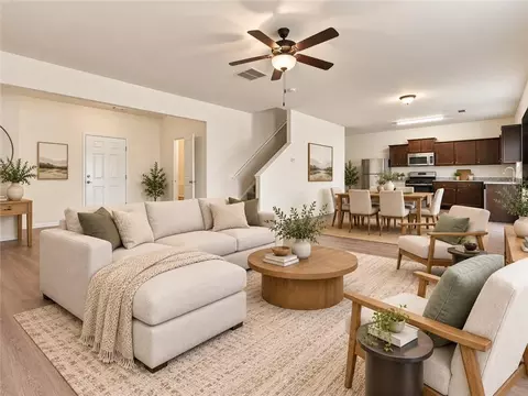 Living - 1262 Walnut Creek Cir, Pendergrass, GA 30567 photo 4 of 5