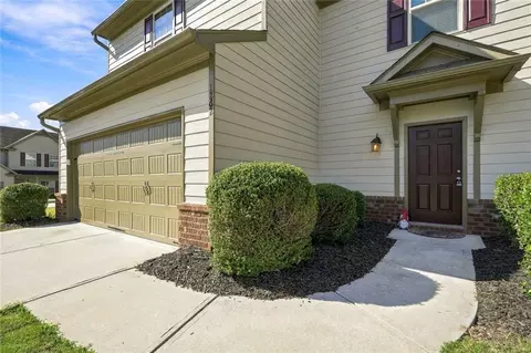 Exterior - 1262 Walnut Creek Cir, Pendergrass, GA 30567 photo 2 of 4