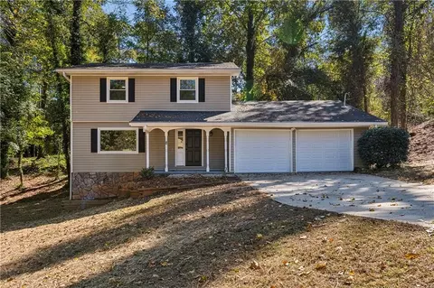 4126 Devonshire Dr, Marietta, GA 30066