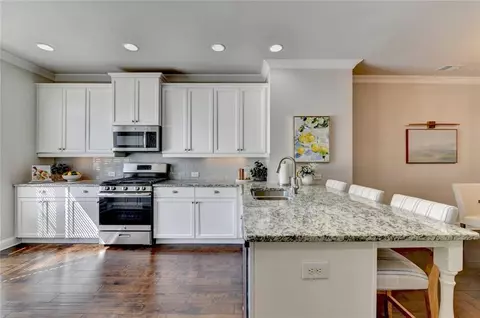 Kitchen - 3239 Hartford Mill Dr, Duluth, GA 30097 photo 2 of 5