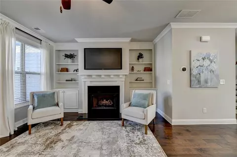 Living - 3239 Hartford Mill Dr, Duluth, GA 30097 photo 3 of 4