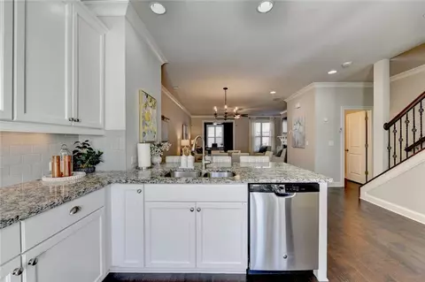 Kitchen - 3239 Hartford Mill Dr, Duluth, GA 30097 photo 4 of 5