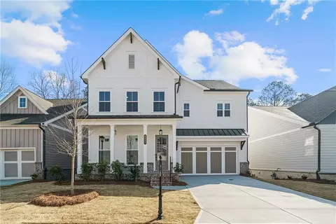 91 Eastman Ct, Hoschton, GA 30548