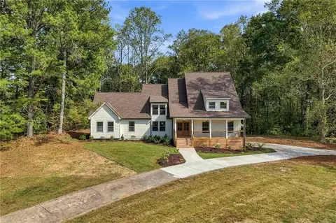 Exterior - 2102 Thomas Rd, Canton, GA 30115 photo 3 of 16