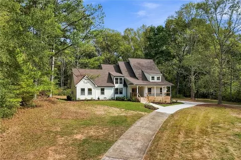 Exterior - 2102 Thomas Rd, Canton, GA 30115 photo 4 of 16