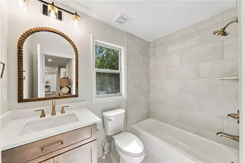 Bath - 2102 Thomas Rd, Canton, GA 30115 photo 1 of 10