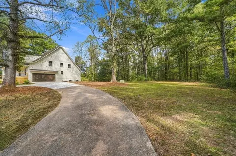 Exterior - 2102 Thomas Rd, Canton, GA 30115 photo 16 of 16