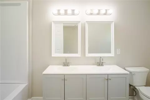Bath - 31 Guthrie Pl, Stockbridge, GA 30281 photo 3 of 3